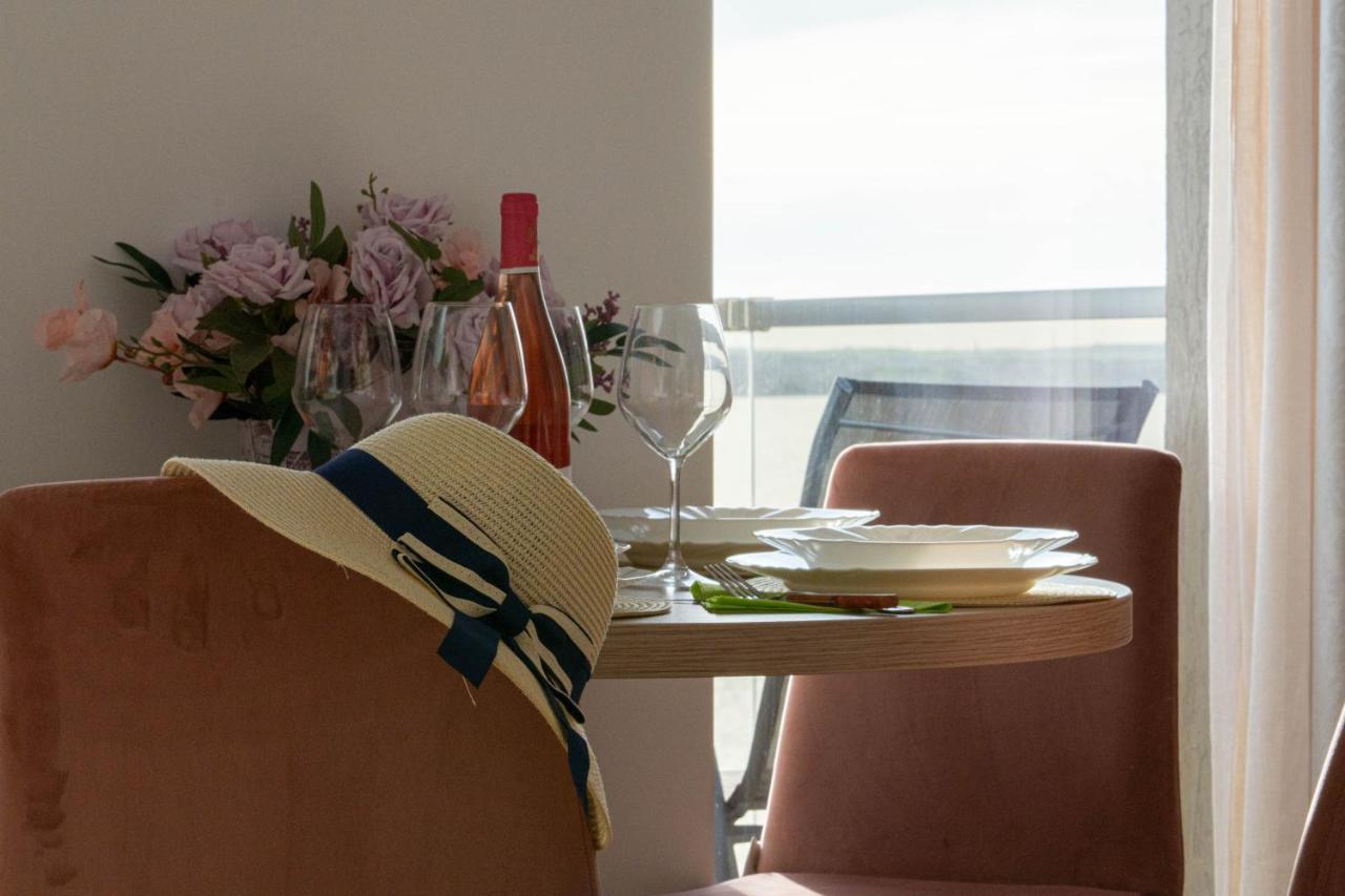 Apartament Le Bonheur Mamaia Ngoại thất bức ảnh
