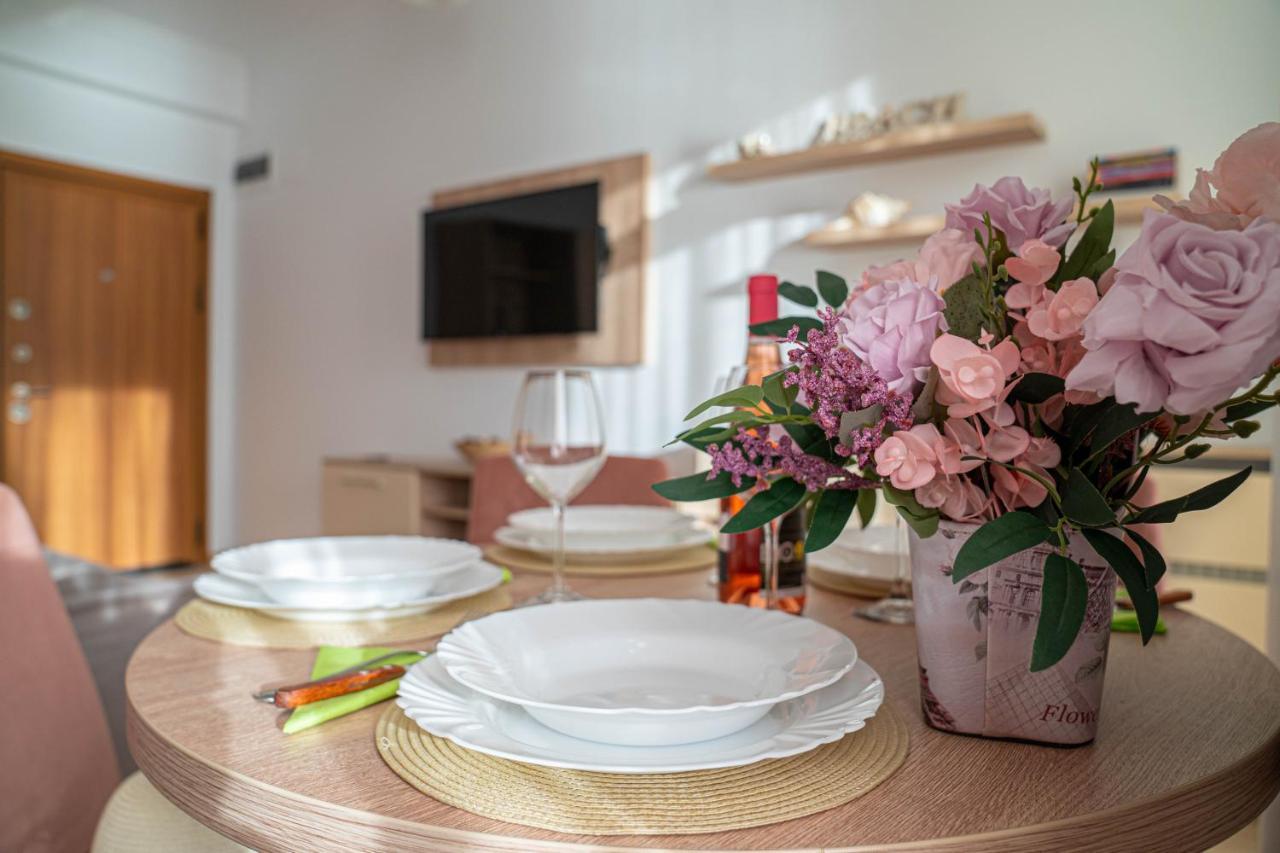Apartament Le Bonheur Mamaia Ngoại thất bức ảnh