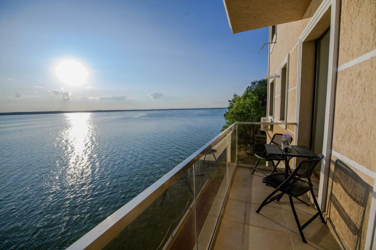 Apartament Le Bonheur Mamaia Ngoại thất bức ảnh
